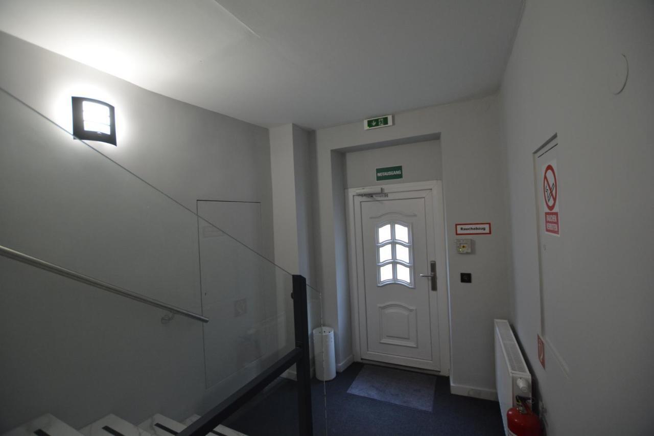 Stadthotel Das Villach Luaran gambar